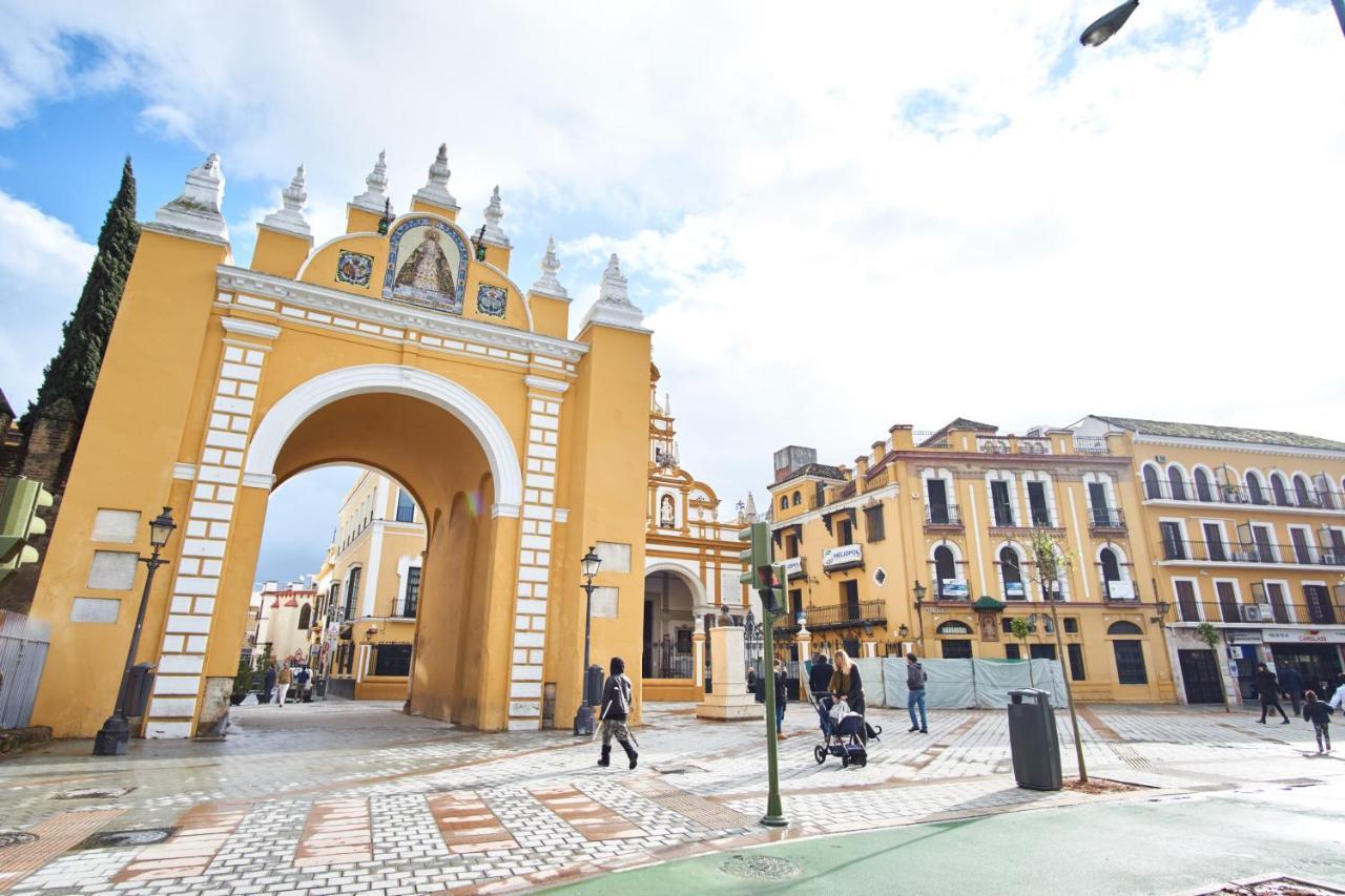 Froilan City Walls By Valcambre Apartment Seville Exterior photo