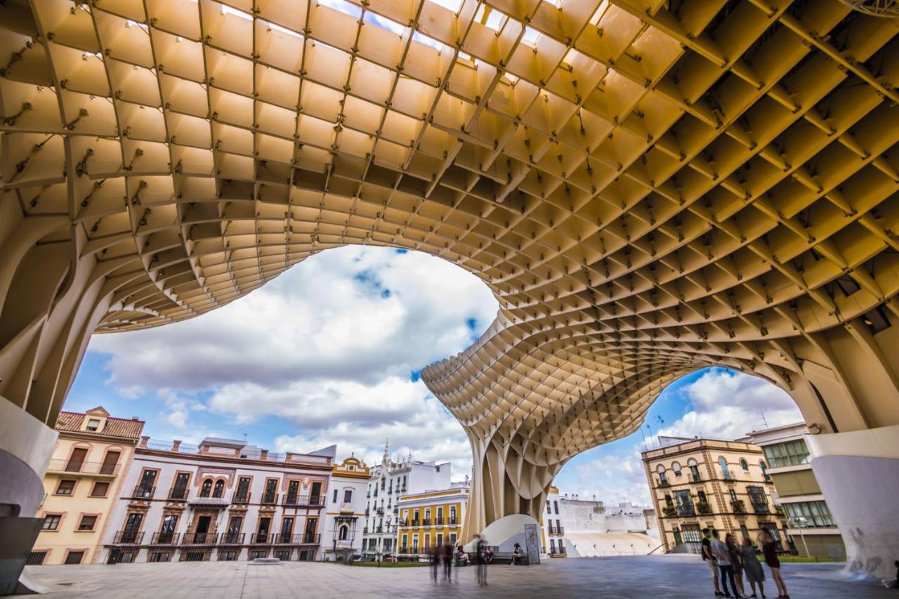 Froilan City Walls By Valcambre Apartment Seville Exterior photo